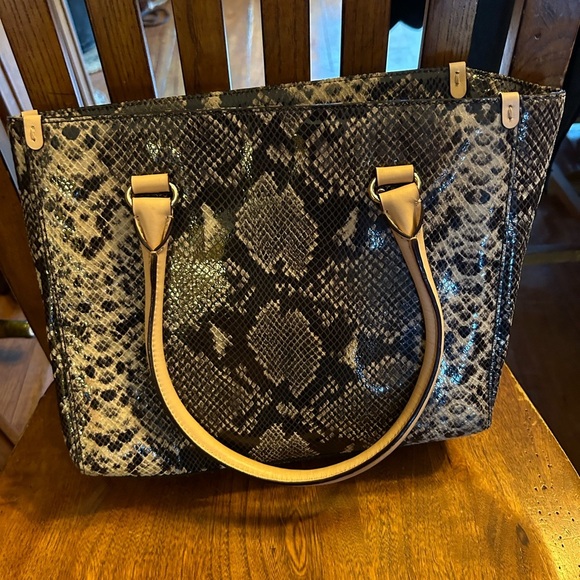 Kate Spade Snakeskin Print Shoulder Bag Purse NWOT - Picture 8 of 13